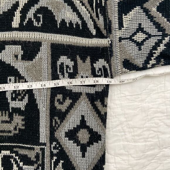 Vintage Koman Abstract Crewneck Size Medium - Picture 7 of 8